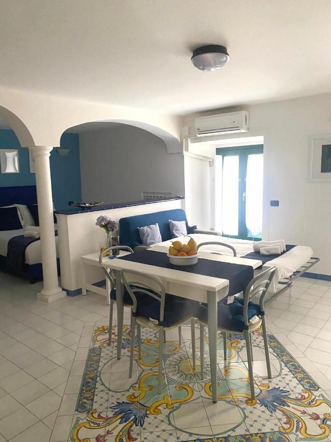 Peonia Blu Apartment Salerno Exterior photo